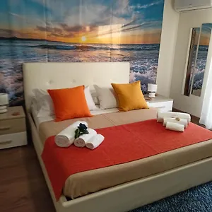 Apartment La Petite Maison, Aci Castello